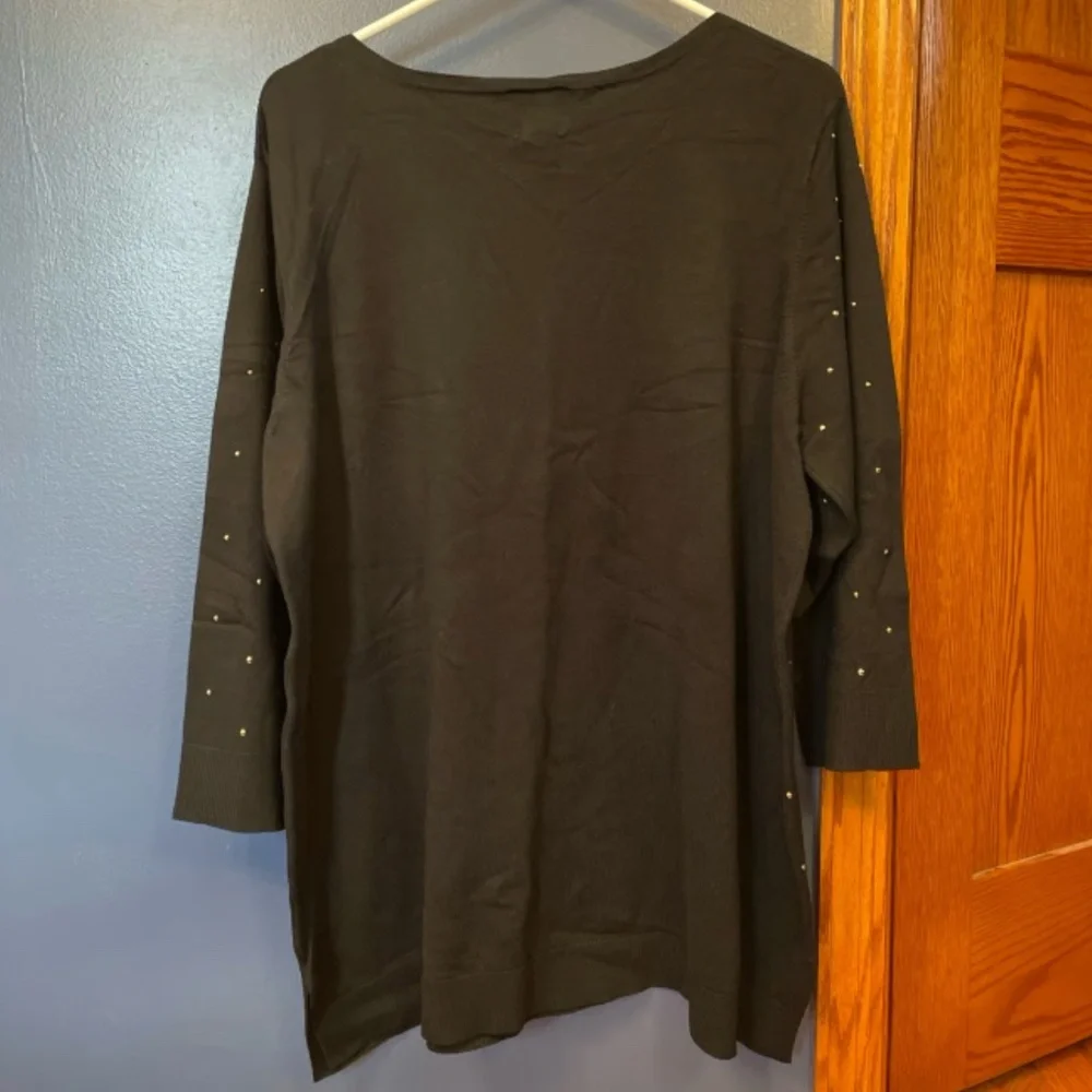 Ruby Rd. Top - Picture 2 of 3